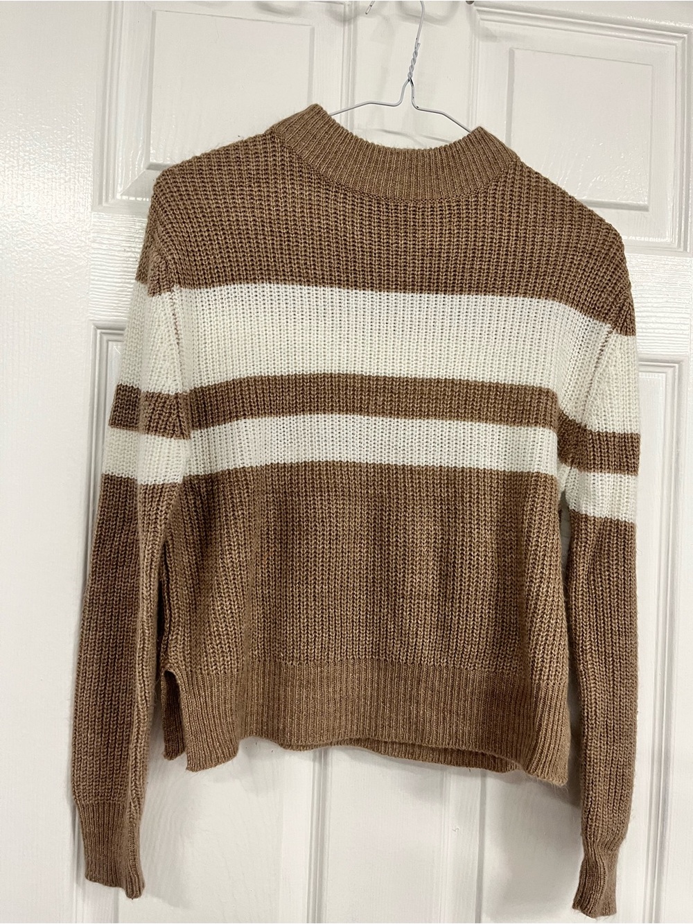 Urban Kids Soft Knit Color Block Sweater | Size L (14/16) | Like New